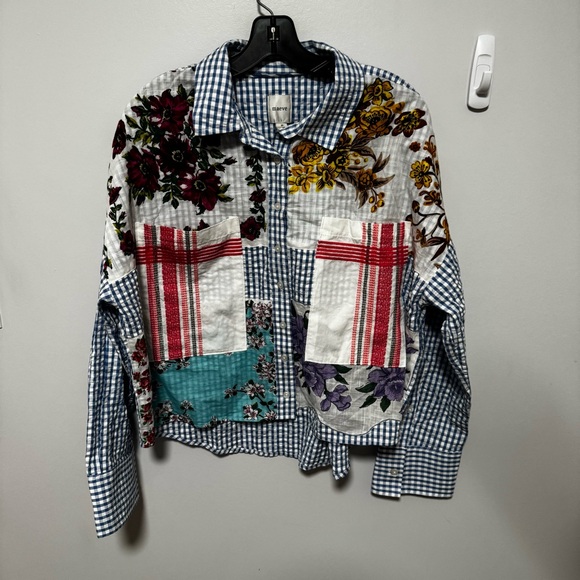 Anthropologie Maeve Long-Sleeve Patchwork Tea Towel
Buttondown Shirt medium - Picture 2 of 8